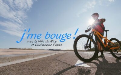 UN VELO DANS LA VILLE
